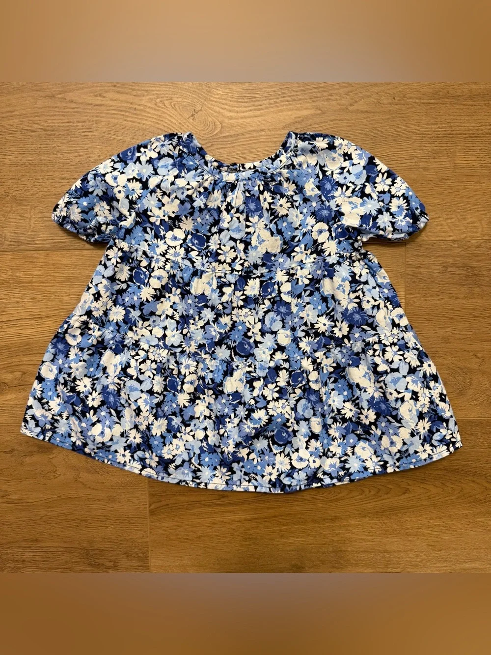 NWOT Baby Gap Baby Girl Blue Floral Short-Sleeved Dress 100% Cotton Sz. 6-12 Mo.
